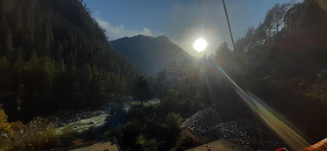 Hotel Divine Connection Kasol Exteriér fotografie